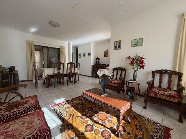 3 Bedroom Property for Sale in Fraaiuitsig Western Cape